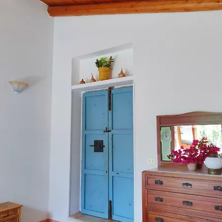 Overlookingsea Holiday home *